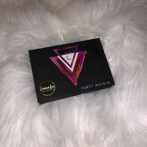 Laura lee party animal eyeshadow palette